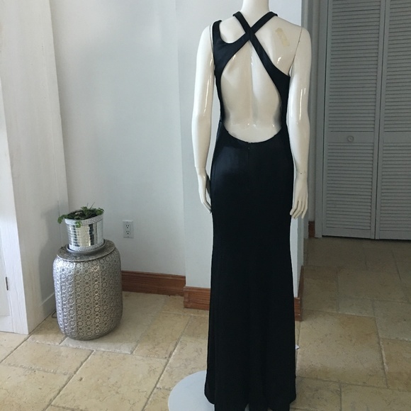 ABS Allen Schwartz Dresses & Skirts - ABS Allen Schwartz black size 6 evening gown
